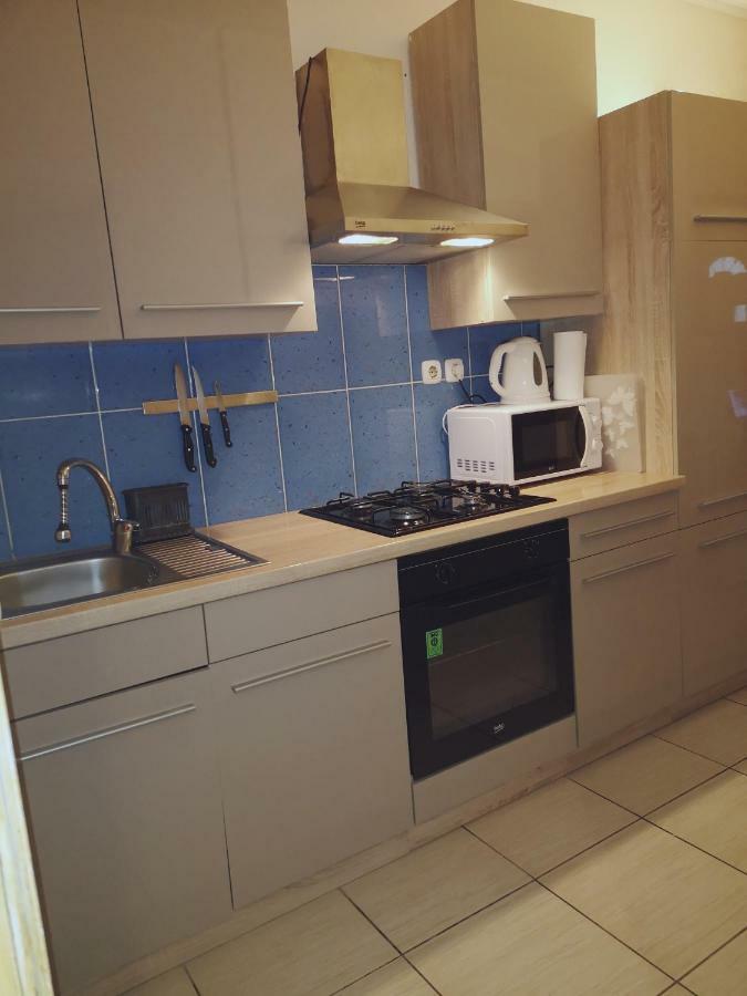 App Emona Appartement Bašanija Buitenkant foto